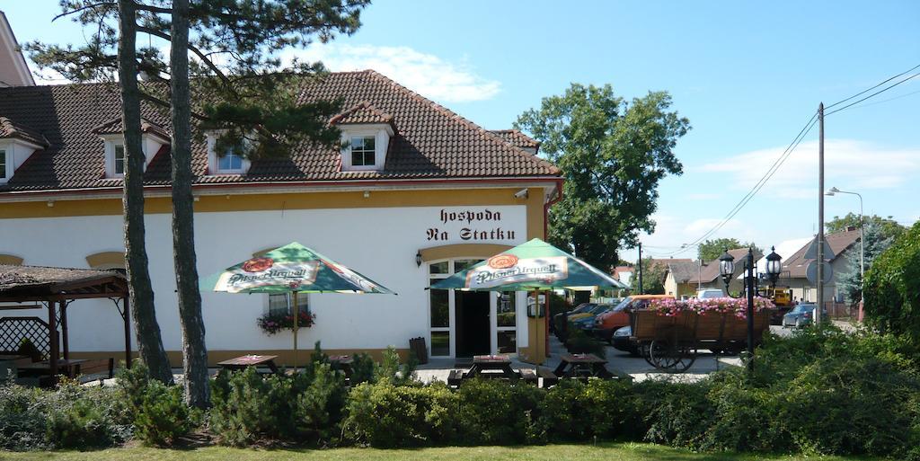 Hotel Na Statku Neprevazka Esterno foto