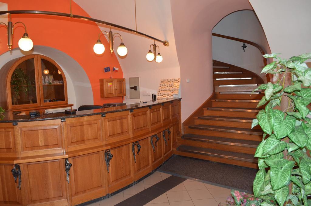 Hotel Na Statku Neprevazka Esterno foto