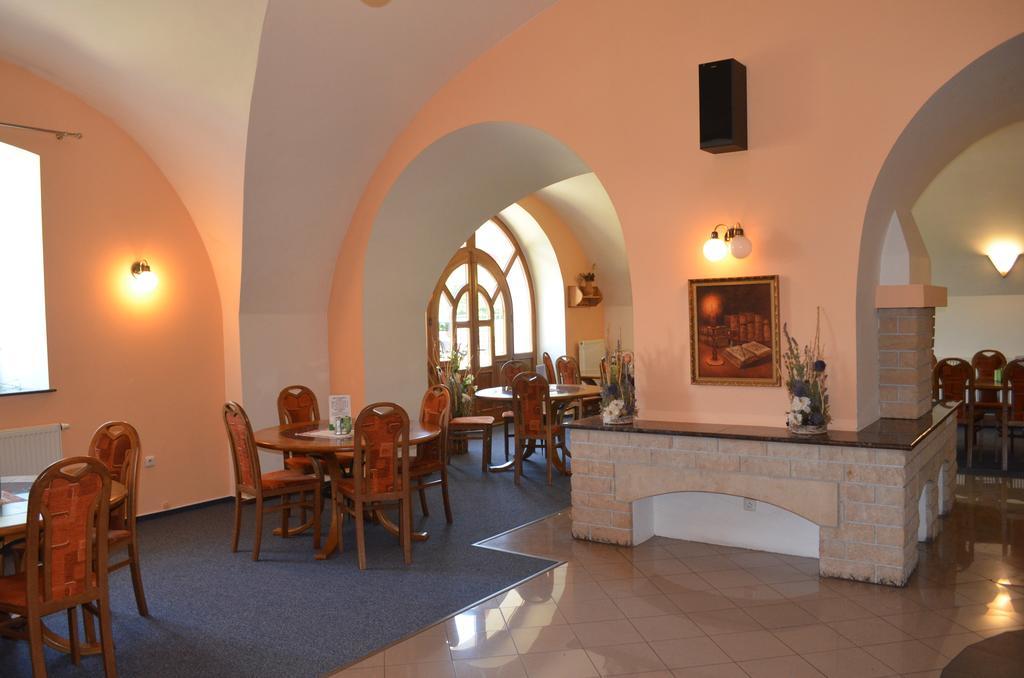 Hotel Na Statku Neprevazka Esterno foto