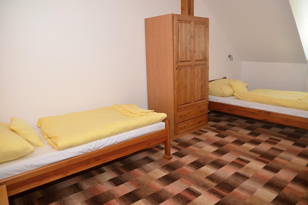 Hotel Na Statku Neprevazka Esterno foto