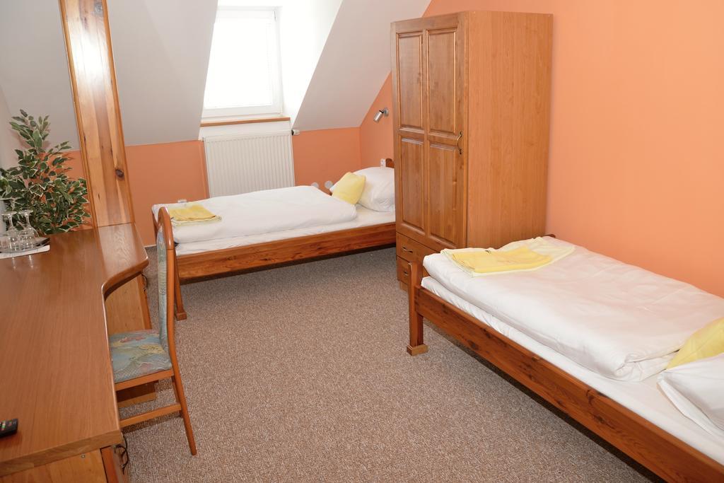 Hotel Na Statku Neprevazka Esterno foto